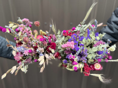 Dried Bouquet-Berry Tones