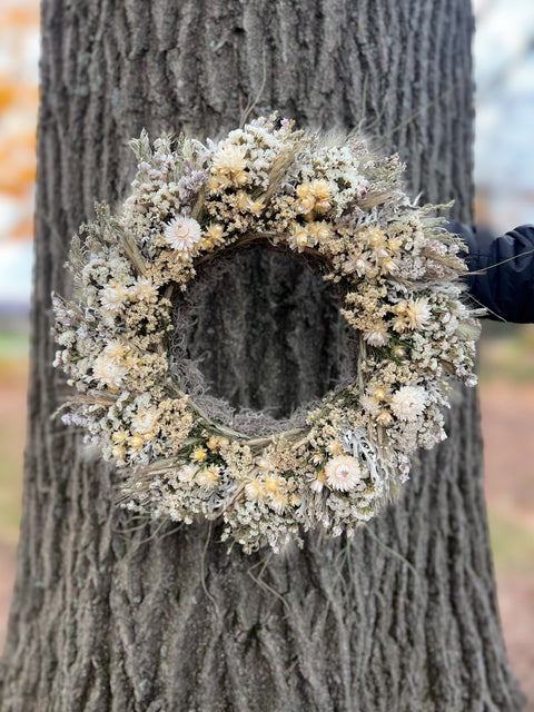 Dried Wreath-Snow White - Sunny Meadows Flower Farm