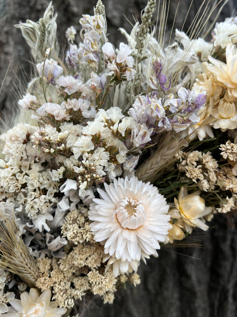 Dried Wreath-Snow White - Sunny Meadows Flower Farm